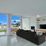 Vila Codolar *